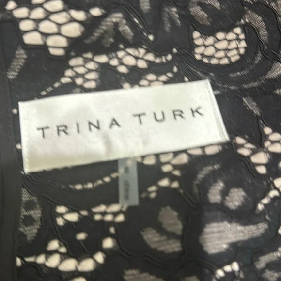 Trina Turk gorgeous  embroidery coat new with tags.  Can be worn as a dress. - Picture 9 of 10